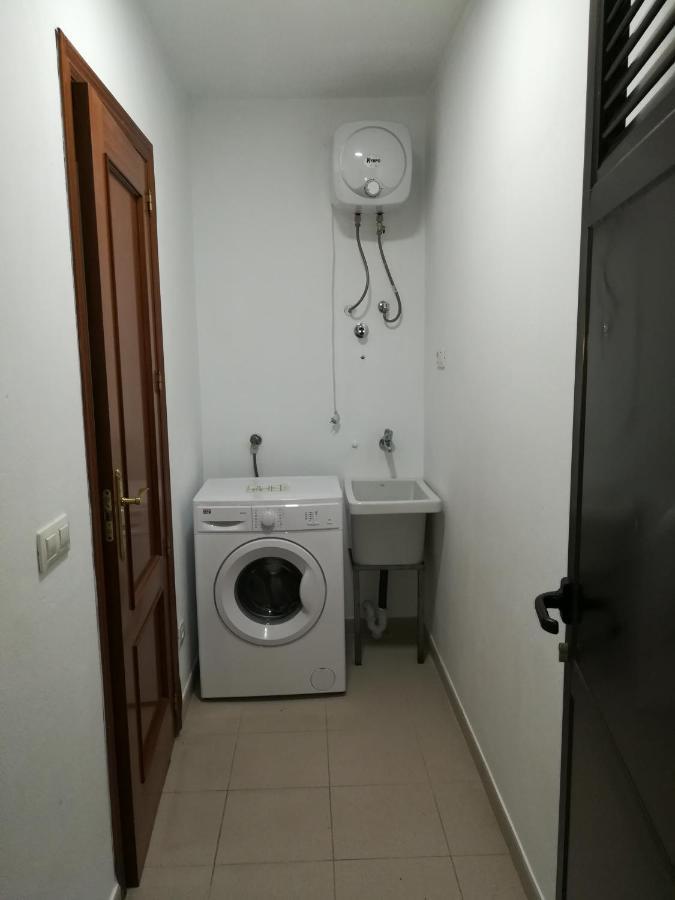 Vivienda Compartida Tajaraste Apartment Arrecife  Exterior photo